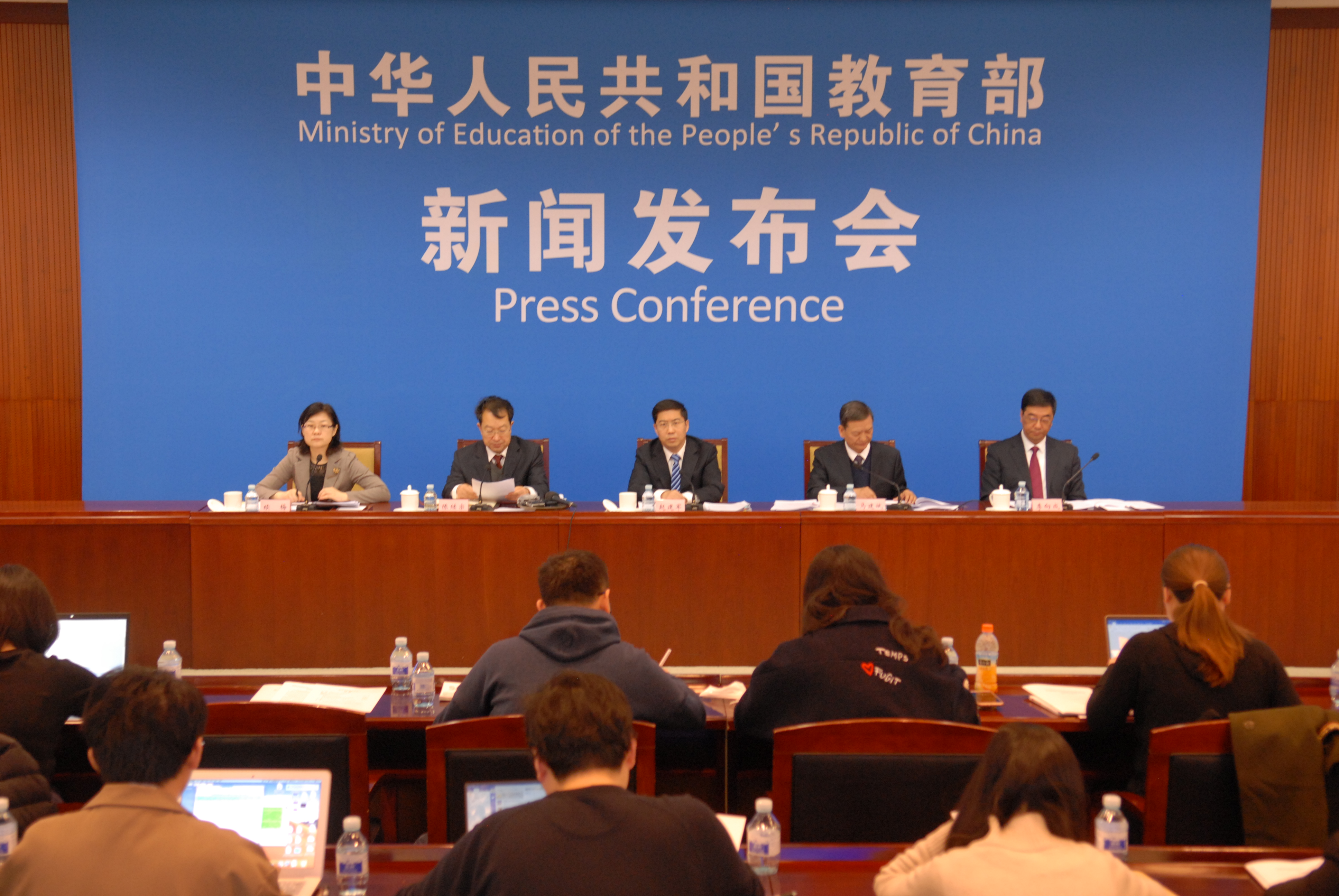 鉴戒严热！成都底至初或者迎来最高高温挑衅(成都最高温度和最低温度)